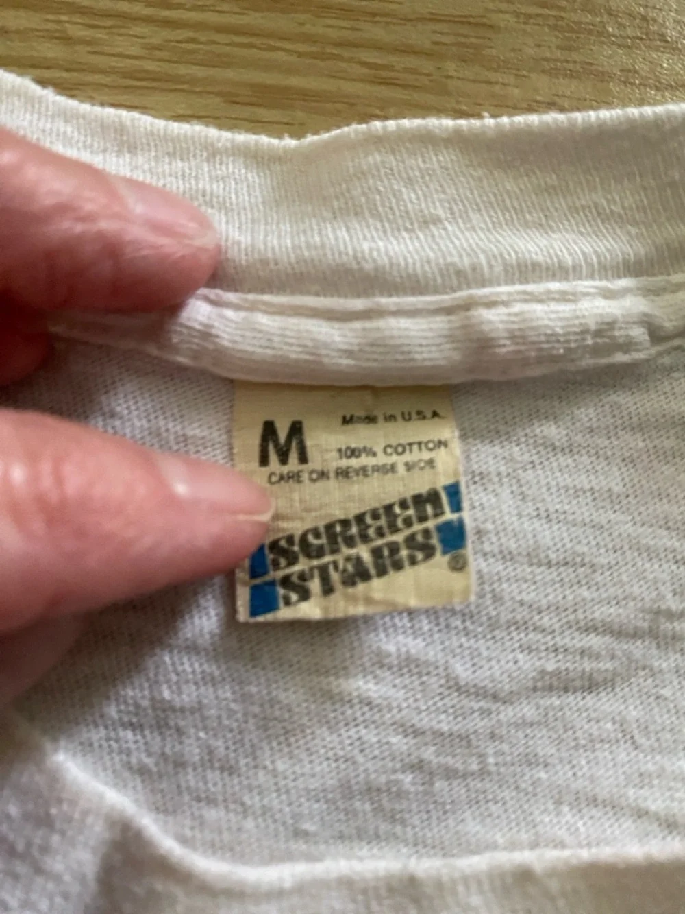 VINTAGE BRUCE SPRINGSTEEN CONCERT WHITE TEE SIZE MEDIUM, PRELOVED 1984-1985 - Picture 8 of 16